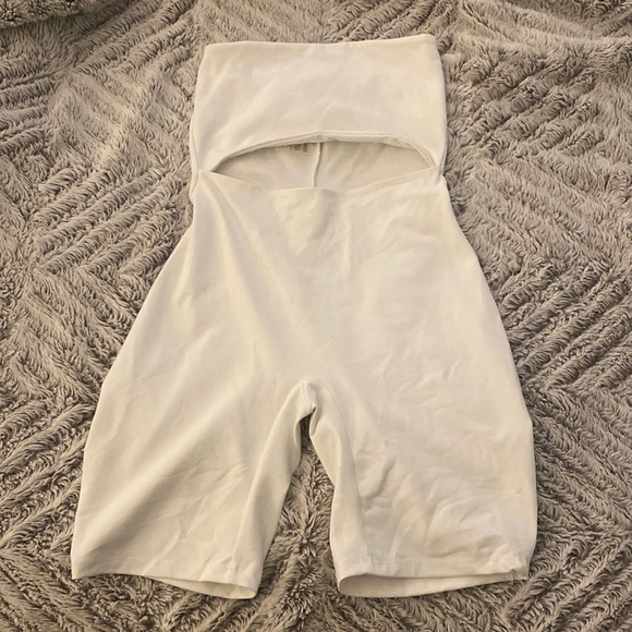 Deliano Miami White cut out short romper - Picture 1 of 5